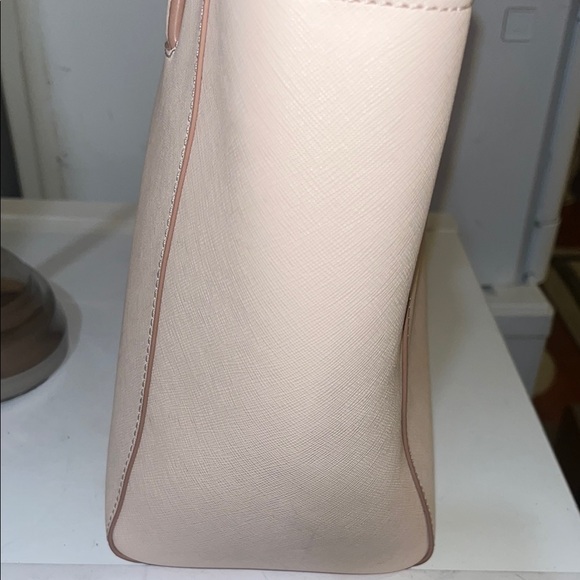 TORY BURCH POWDER PINK MEDIUM YORK BUCKEL TOTE - Picture 9 of 16